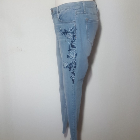 Aqua | Embroidered Floral Jeans | 29 - Picture 4 of 8